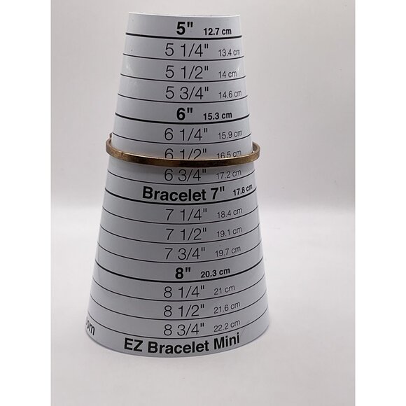 Copper Bracelet With Cream Stone Accent Minimalist Jewelry - Picture 3 of 3